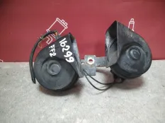 Сигнал звуковой (клаксон, гудок) Ford Focus 2 2004-2011 1347121 CB4 / 2ШТ