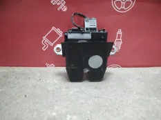 Замок багажника Ford Focus 2 2004-2011 1930055 CB4 / ХЭТЧБЭК