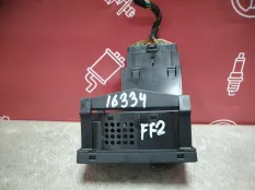 Блок управления светом Ford Focus 2 2004-2011 1471876 CB4 / ПОД ТУМАНКИ