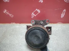 Подушка двигателя Toyota RAV4 II 2000-2005 1230528151 A20 1AZ-FE 2.0, правая