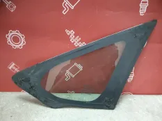 Форточка двери Toyota Auris 2006-2012 6211002010 E150, передняя правая