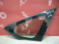 Форточка двери Toyota Auris 2006-2012 6212002010 E150, передняя левая