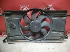Вентилятор радиатора двигателя Ford Focus 2 2004-2011 1344539 CB4 1.6 / В СБОРЕ