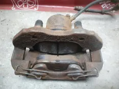 Суппорт Ford Focus 2 2004-2011 1682875 CB4, передний правый