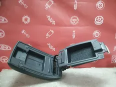 Подлокотник Ford Mondeo 2007-2010 1686361 MK4 / ДОРЕСТАЙЛИНГ