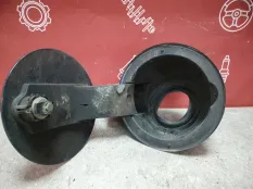 Лючок топливного бака Ford Fiesta 2002-2008 1143314 CBK