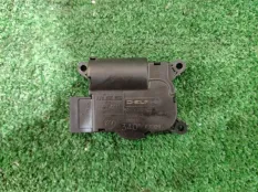 Привод заслонок отопителя Opel Astra 2004-2014 52406337 H