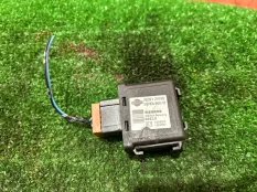 Блок иммобилайзера Nissan Juke 2010-2019 285912F000 YF15