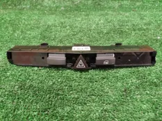 Кнопка аварийной сигнализации Opel Astra 2004-2014 13100105 H