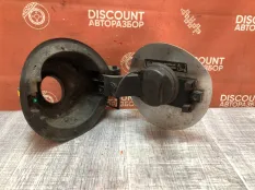 Лючок топливного бака Opel Astra J 2009-2015 P10