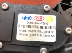 Педаль газа Kia Sportage 2010-2016 327002S910 SL