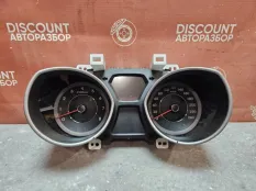 Панель приборов Hyundai Avante 2010-2015 940033X020 MD