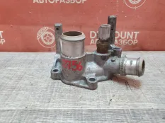 Фланец системы охлаждения Ford Focus 2 2004-2011 1N1G8594 CB4 1.6