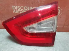 Фонарь вставка багажника Hyundai IX35 2013-2015 924042Y500 LM РЕСТАЙЛИНГ, правый
