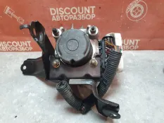 Блок ABS Toyota RAV4 II 2000-2005 4405042060 A20 1AZ-FE 2.0