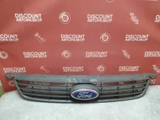 Решетка радиатора Ford Focus 2 2008-2011 1676410 CB4