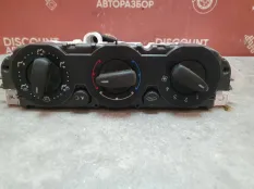 Блок управления климат-контролем Ford Focus 2 2004-2011 1719798 CB4 / В СБОРЕ
