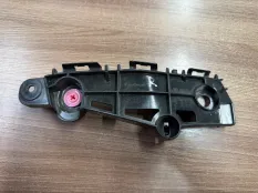 Крепление бампера Lexus RX 2022-2026 5253548060, переднее правое