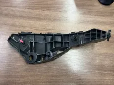 Крепление бампера Lexus NX 2021-2026 5253578020, переднее правое