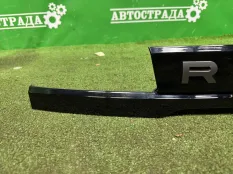 Накладка двери багажника Land Rover Range Rover Evoque 2018-2026 LR138506 L551