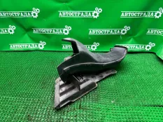 Воздуховод охлаждения тормозов Lexus LS 2012-2017 5320750040, правый