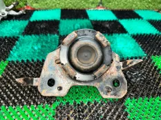 Подушка двигателя Lexus GX460 2009-2022 1236138260, правая