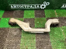 Кронштейн редуктора lexus RX200T 5238048110 8AR FTS