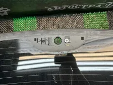 Стекло двери багажника Toyota Highlander 2007-2014 6810548440 U40