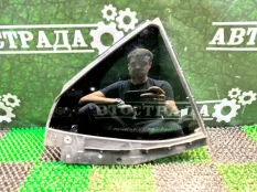 Форточка двери Lexus ES 2018-2022 6801133020 7, задняя правая