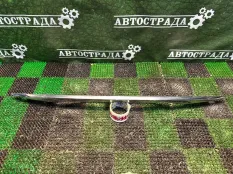 Накладка крышки багажника Lexus LS 2012-2017 7680150120