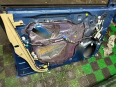 Дверь Lexus LX570 2008-2015 6700260640, передняя левая