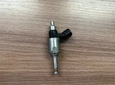 Форсунка топливная Lexus NX200T 2015-2022 232093603001 8AR FTS