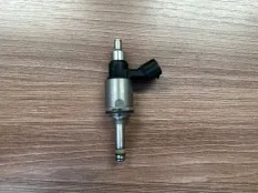 Форсунка топливная Lexus NX200T 2015-2022 232093603002 8AR FTS