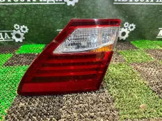 Фонарь в крышку багажника Lexus LS460 2009-2011 8158150220, правый