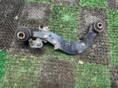 Рычаг Toyota Highlander 2013-2019 4877048010 U50, задний
