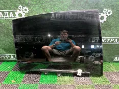 Стекло двойное LEXUS LS 2017-2023 6810350300, заднее правое