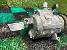Компрессор кондиционера Lexus GX470 2002-2009 883206A111