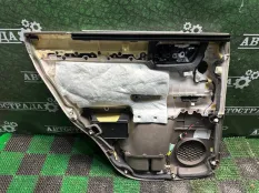 Обшивка боковой двери Lexus GX460 2009-2019 6764060D40C0, задняя правая