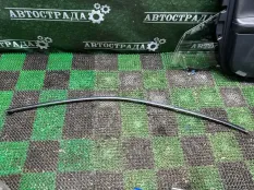 Молдинг двери Lexus IS 2020-2024 7575353030, передний правый