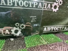 Стекло двери Lexus IS 2020-2024 6810253170, переднее левое
