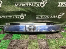 Накладка двери багажника TOYOTA VELLFIRE 2015-2018 7680158180