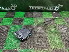 Замок боковой двери Lexus IS 2020-2024 6905033131, задний правый