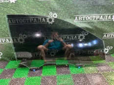 Стекло двери Toyota Highlander 2013-2019 681010E060 U50, переднее правое