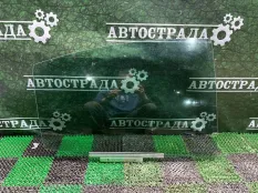 Стекло двери Lexus IS 2020-2024 6811353190, заднее правое