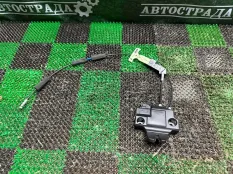 Замок багажника LEXUS ES 2012-2018 6460033180 6