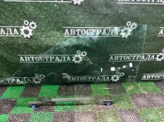 Стекло двери Lexus IS 2013-2019 6810253140, переднее левое