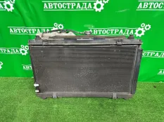 Кассета радиаторов Lexus ES250 2012-2017 8846033170
