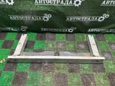Усилитель бампера Lexus LS 2012-2017 5121250061, передний
