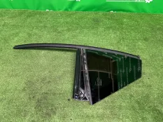 Форточка двери LEXUS LS 2018-2023 6801250050, задняя левая