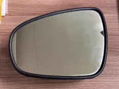 Зеркальный элемент Lexus 2012-2017 8796130D80, левый